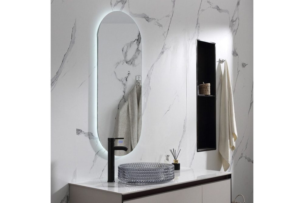 Olivia Oval LED-spegel med antifog-funktion 45x110cm Silver