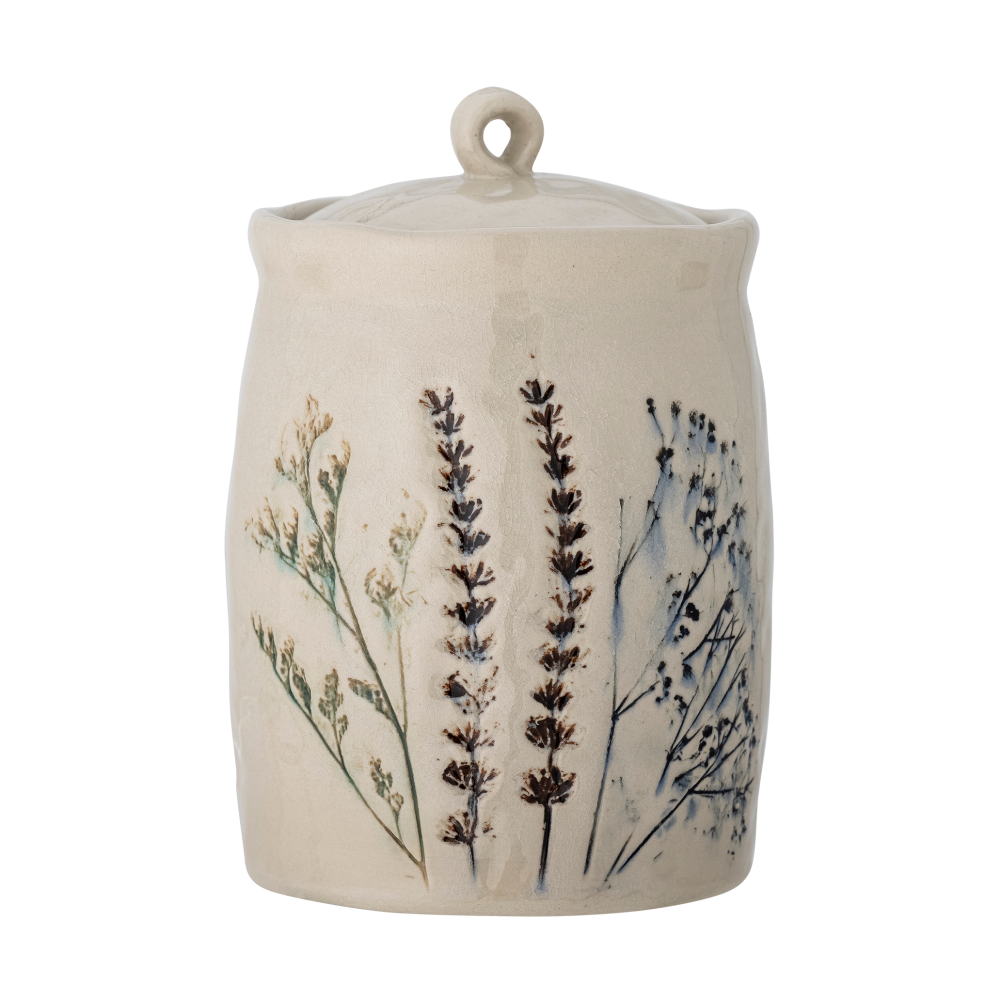 Bea burk med lock, Natur